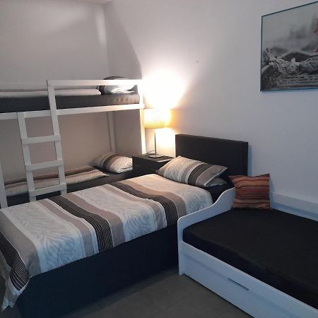 Berlin - Schoenefeld Gruene Wohnung Экстерьер фото